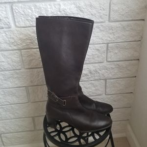 Aerosols Brown Zip Up Boots Size 9.5